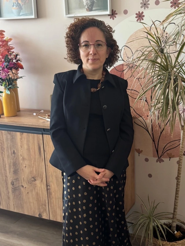 Uzm. Dr. Yasemin Düzçeker muayenehanesinde